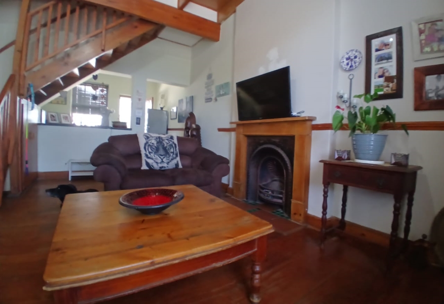 2 Bedroom Property for Sale in Mossel Bay Central Western Cape